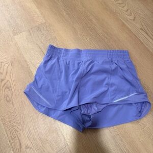 Hotty hot 2.5 inseam dark lavender